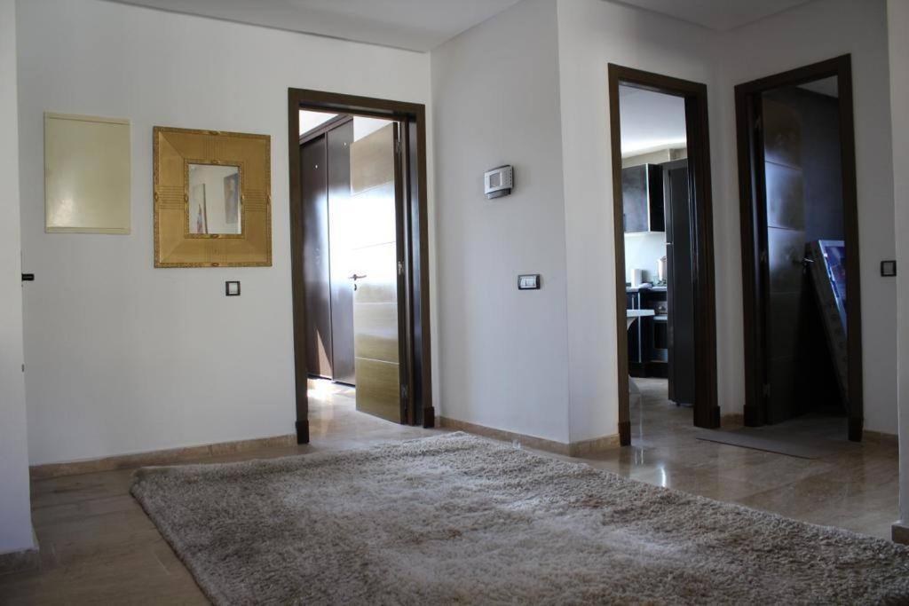 Appt 22 Bloc G- Hicherraton Plage Residence Bella Vista, Bouznika Bay Схират Екстериор снимка