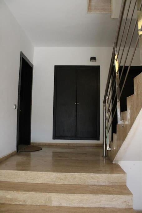 Appt 22 Bloc G- Hicherraton Plage Residence Bella Vista, Bouznika Bay Схират Екстериор снимка